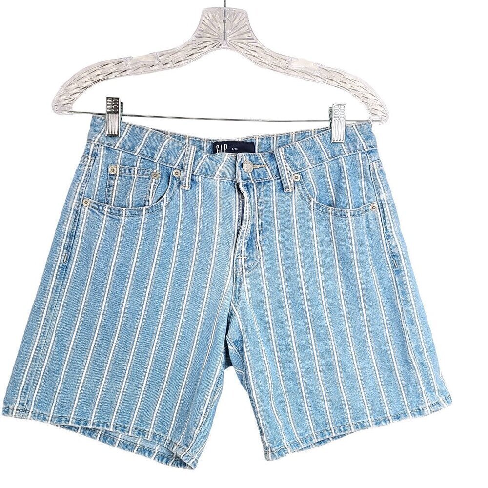 Vintage GAP Light Washed Striped Y2K 5" Inseam Denim Jean Shorts